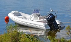 GRAND SİLVERLİNE RİDERS S470NHL HYPALON DELUXE OTURMA GRUPLU KONSOL FİBER TABAN ŞİŞME BOT