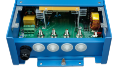 Victron Enegy Centaur 24/60 (3) CCH024060000