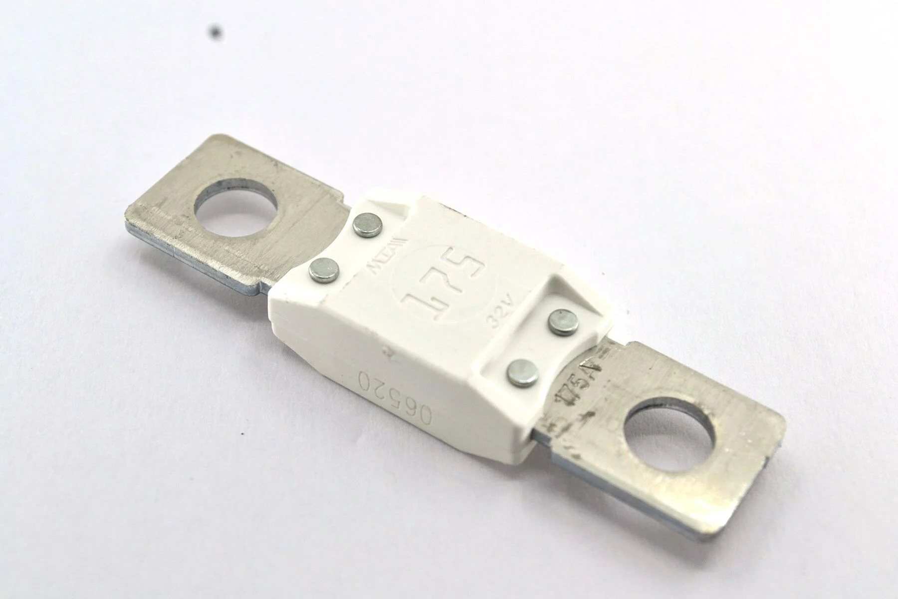 Megaval Sigorta 175A Beyaz 175 Amper